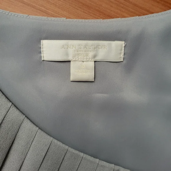 Ann Taylor Light Gray Midi Dress - Picture 9 of 11
